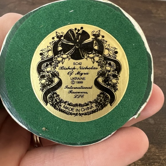 International Santa Claus Collection - Bishop Nicholas of Myra Ukraine - Picture 4 of 5